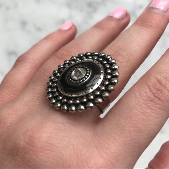 Silver oversized ring - Picture 5 of 5